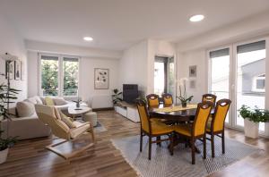 T20 Apartments