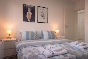 T20 Apartments