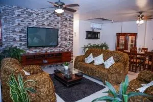 La Casa del Viajero 319 - Тарапото