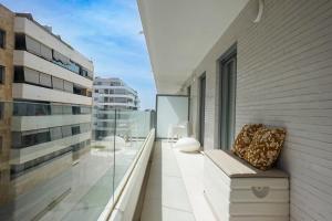 Precioso apartamento en Nueva Andalucía piscina