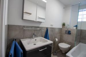 Nautic Lounge - Beach View