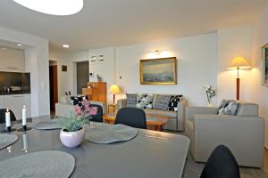 Atrium Apartman Hévíz mit Panoramaterrasse und Tiefgarage