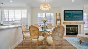 The Oliver - Pacific Beach Hideaway