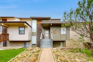 Lago Retreat - لايك واي