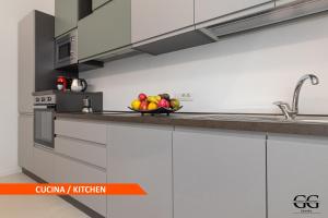 GIGI HOUSE -appartamento PIAZZA MAZZINI- 200m dal mare