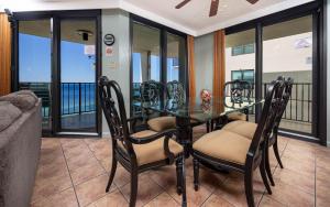 Phoenix III 3141 condo