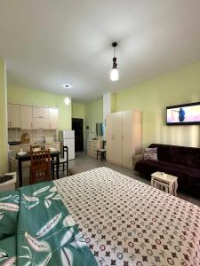 Edis Seaside Studio,Durres