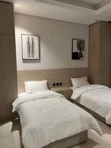 شقه فاخره في الملقا