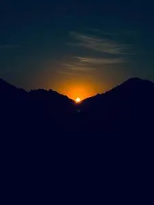 The Retro Glass House - Kivarli