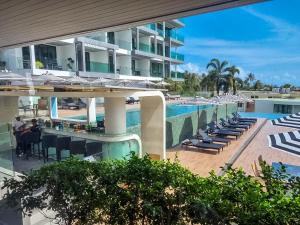 Lets Phuket Twin Sands Resort & Spa