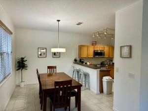 Panoramic 4BR Superior Pool Home near Disney Parks