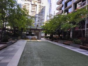 L6,1Min to SouthernCross, Free Tram,Pool,Gym