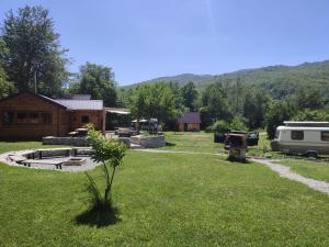 Camp Lipovo