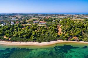 Big Blue Sea House, Nea Potidea, Halkidiki