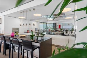 Maison Sur leau - Happy Rentals