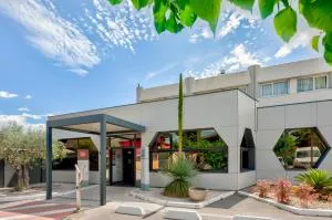 宜必思蒙彼利埃南 - 法布雷格