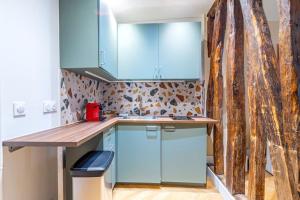 Appartement design invalides bon marché - V