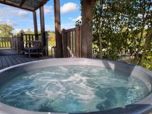 Lodges Shanti Lac Cabanes gites insolites et espace bien-etre Bordeaux : photos des chambres