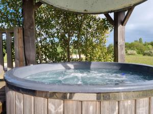 Lodges Shanti Lac Cabanes gites insolites et espace bien-etre Bordeaux : photos des chambres