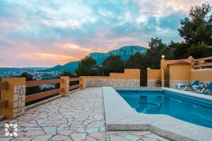 Villa Niceview by Abahana Villas