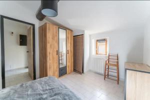 Appartement moderne à LIsle-sur-la-Sorgue, 50 m² avec parking.