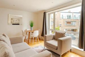 Brand New Flat in Central London with Car Park