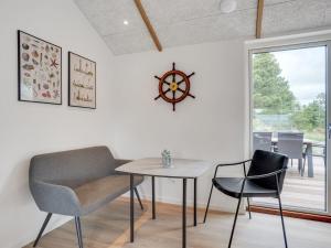 Holiday Home Antonette - 1-8km from the sea by Interhome