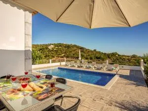 Holiday Home Sol e Mar by Interhome - Estói