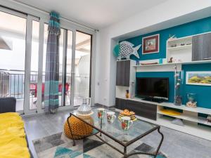 Apartment Jaume II-3 by Interhome