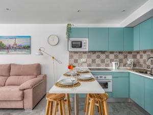 Apartment Eurosol-8 by Interhome