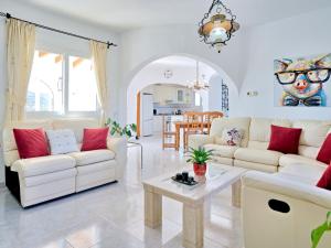 Holiday Home Casa Los Caracoles by Interhome