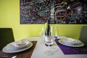 Monte camicia - cozy home in city center-spacious-free parking