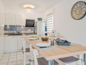 Appartements Apartment Les Caps Horniers-2 by Interhome : photos des chambres