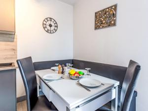 Appartements Apartment Les Maisons de la Mer-6 by Interhome : photos des chambres