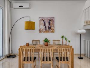 Holiday Home Ivy Green Golf view by Interhome