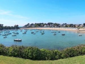 Maisons de vacances Holiday Home Villa des neuf plages by Interhome : photos des chambres
