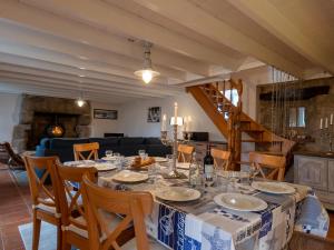 Maisons de vacances Holiday Home La Belle de Mezancou by Interhome : photos des chambres
