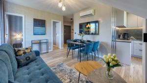 Apartamenty dwupoziomowe KARKONOSKIE KOLORY by Royal Aparts