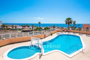 Sea Views and Heated Pool in Golf del Sur TLP512