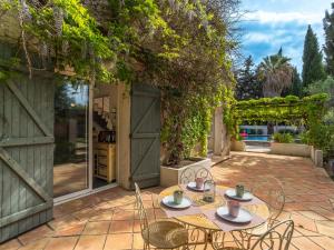 Maisons de vacances Holiday Home Les Pivoines by Interhome : photos des chambres