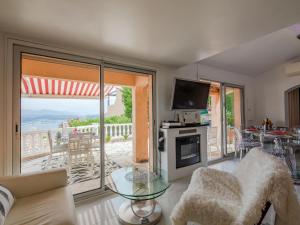 Maisons de vacances Holiday Home Bellevue by Interhome : photos des chambres