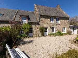 Holiday Home Ville Guerin by Interhome - Saint-Coulomb