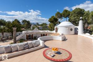 Villa Minaret by Abahana Villas