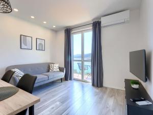 Apartment Acqua e sale by Interhome