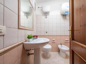 Holiday Home Rosy by Interhome img20