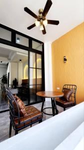 LS 1 Lasalle House,bts,Suvarnabhumi ,mega bangna