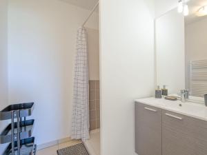 Maisons de vacances Holiday Home Only Roc by Interhome : photos des chambres