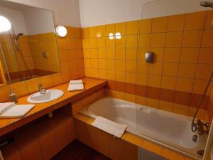 Hotels Hotel Cap D'Ambre : photos des chambres