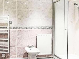 Chalet Oich View by Interhome