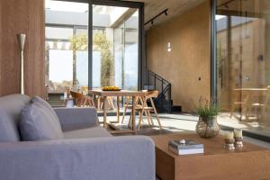 Linear Cabanon Kallithea Luxury Villas
